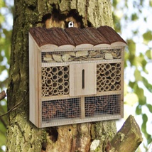 insect house size: 30x9,5x30 cm