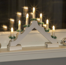 Lichterbogen mit 7 LED - Kerzen  aus Holz, ca. 42,4 x 4,5 x 32 cm