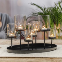 Kerzenhalter für sieben Kerzen aus Metall, schwarz