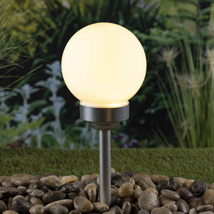LED Solar- Kugellampe, Ø ca. 25 cm aus Kunststoff mit Erdspieß
